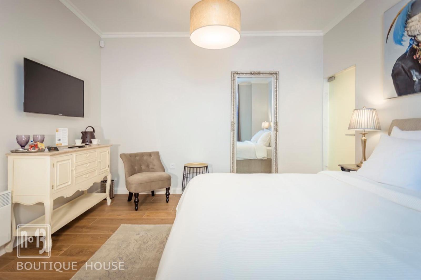 No13 Boutique House Hotel Burgas Room photo